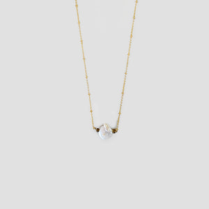 Classic Pearl Short Necklace