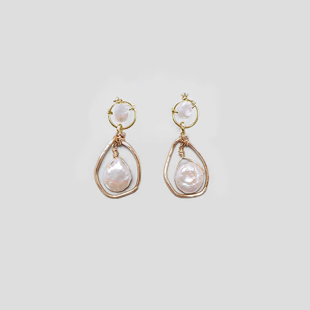 Wired Pearl Earrings